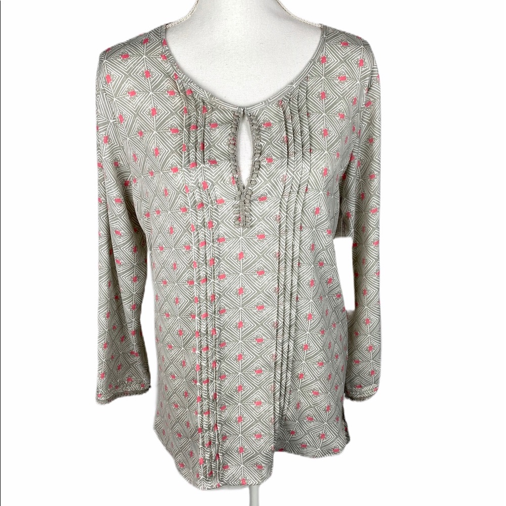 Sigrid Olsen Blouse Small NWT Keyhole Pleated Front Gray Pink Lightweight Dressy